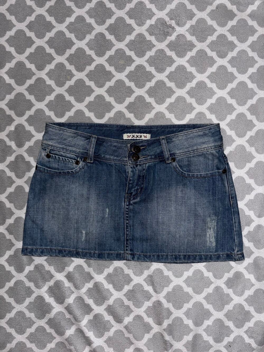Y2K XX3 mini skirt